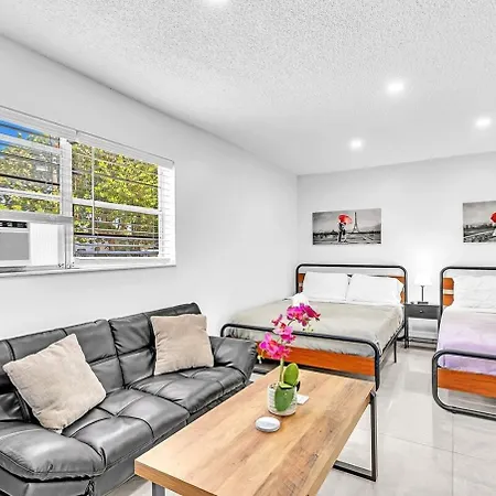 New 2 Bed Studio Close To Beach & Casino Ha04